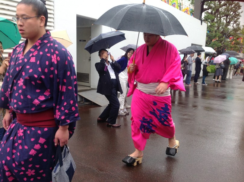 遠藤だ！ガンバレよー！陽気なアメリカ人親子や蔵前と両国の国技館にずっと通っているというおじいちゃんのお話も面白かったです！